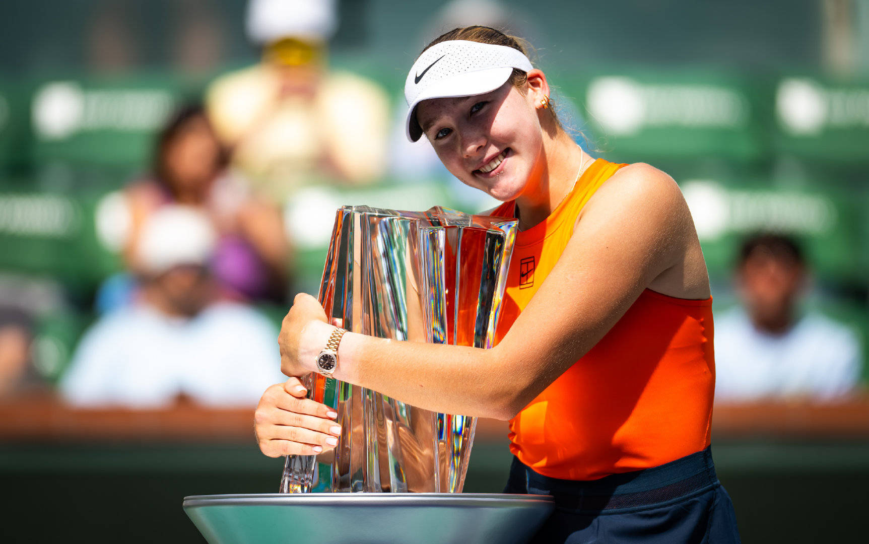 莎拉波娃官方宣布出色发挥新规,塞尔维亚队引发争议!赢得满堂喝彩的简单介绍 莎拉波娃官方宣布出色发挥新规,塞尔维亚队引发争议!赢得满堂喝彩的简单介绍