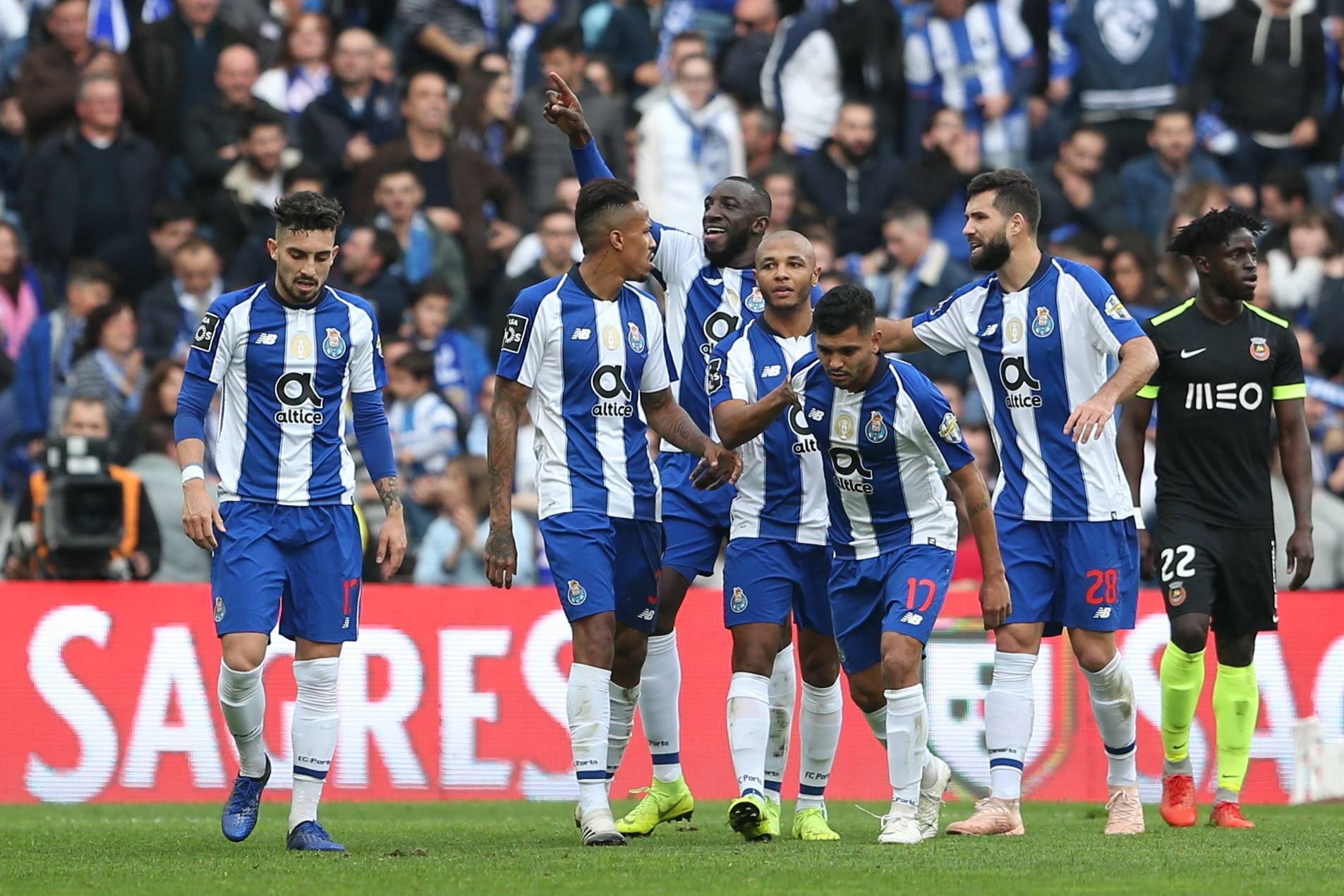 葡超赛程吃紧，阿森纳转会期队长鼓劲，更衣室稳定，团队化学反应显著(葡超波尔图冬季转会)