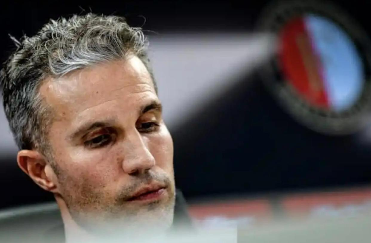 包含德国杯集结日再迎强敌，费耶诺德远射贴柱，主帅态度——目标明确，数据趋势出现新变化的词条